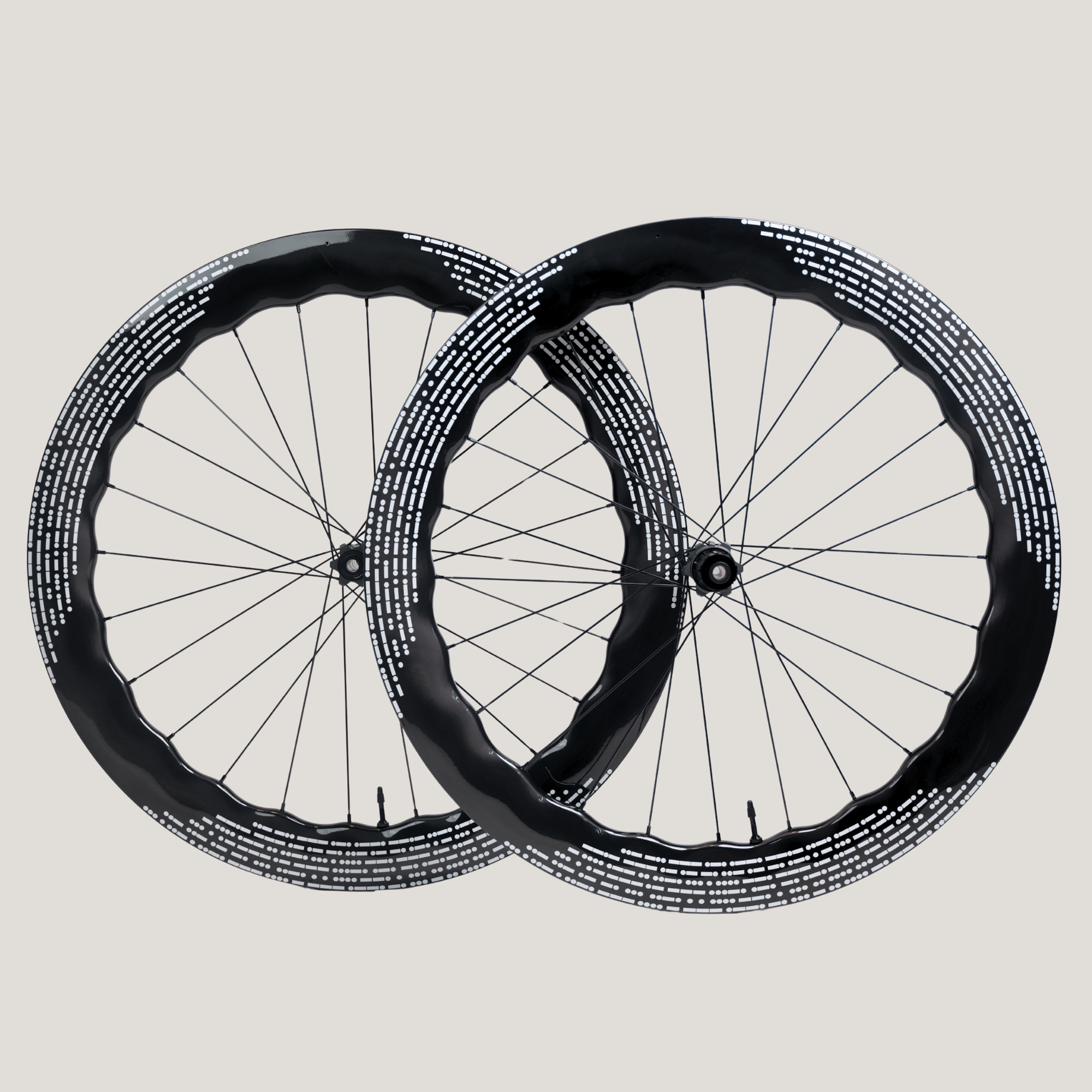 Strada6560 Wave Design Carbon Wheelset- White Decal