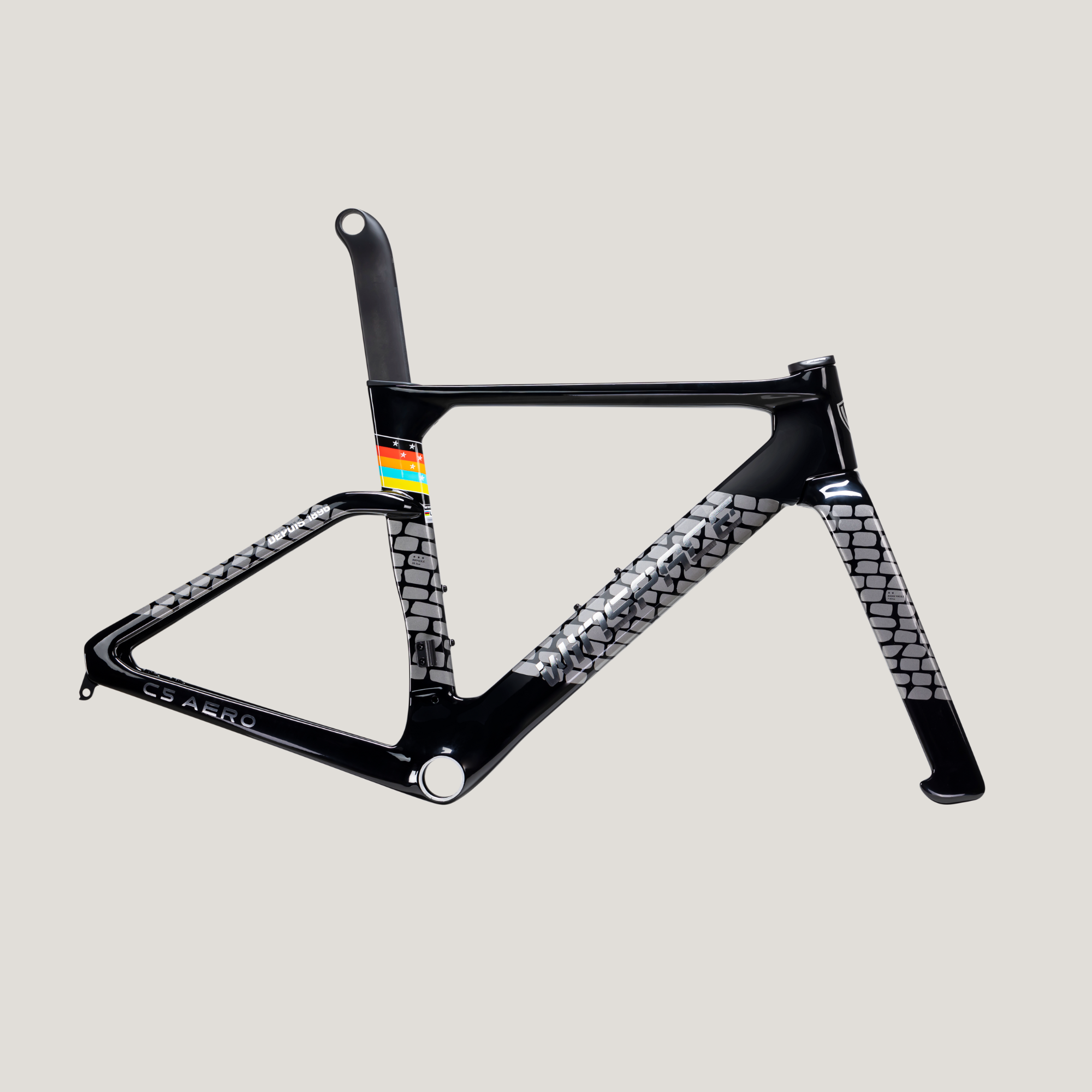 Winspace C5 Aero Roubaix Black