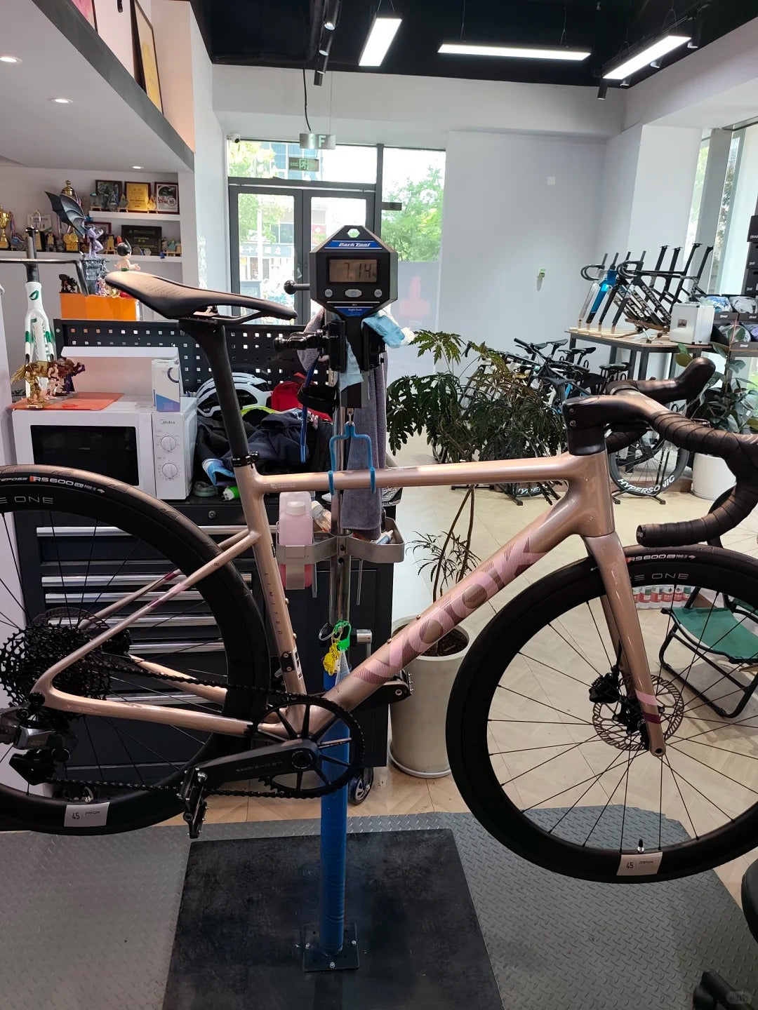 Vook V8E Ltwoo EGR 1*13 Speed Electronic Shifting Pink